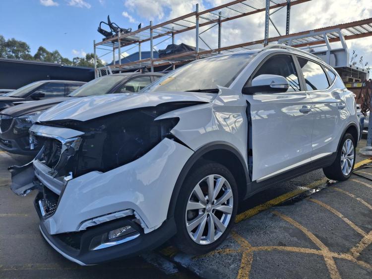 mg Zs Mar 2023 Parts & Wrecking
