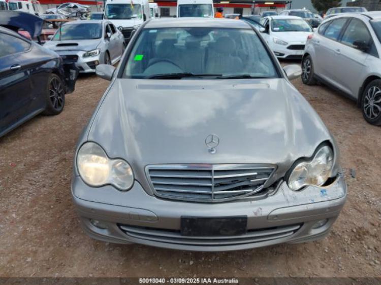 mercedes benz C-class C 180 K 2005 Parts & Wrecking