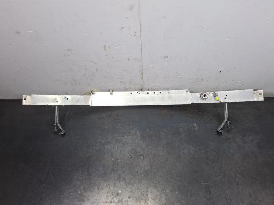 mercedes benz C Class W204 Sep 2009 FRONT BAR BRKT/REINFORCEMENT 