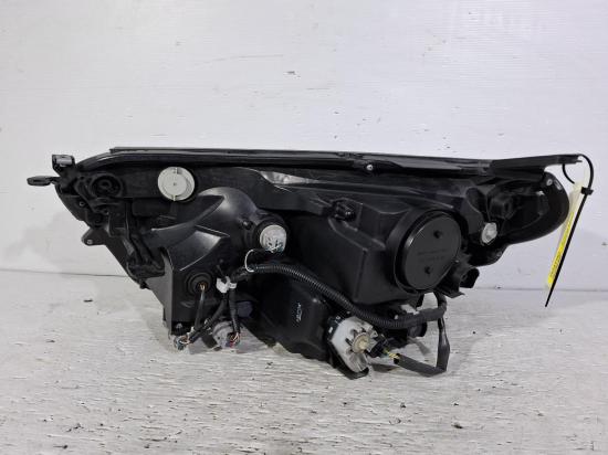 toyota Rav4 ZSA42R Nov 2017 RIGHT HEADLAMP 