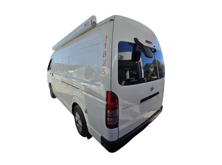 toyota Hiace TRH SUPER LWB Apr 2012 Parts & Wrecking