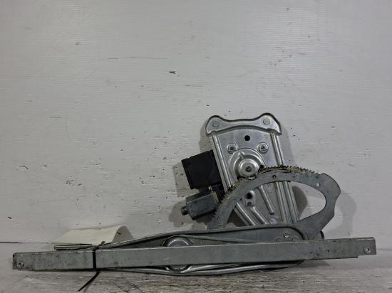 renault Megane Mar 2015 LEFT FRONT WINDOW REG/MOTOR