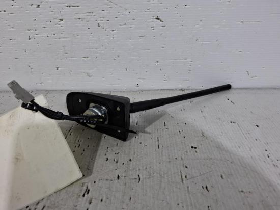 isuzu Mu X Mar 2024 ANTENNA 