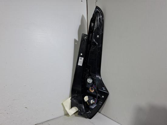 mg 3 Jan 2025 LEFT TAILLIGHT 