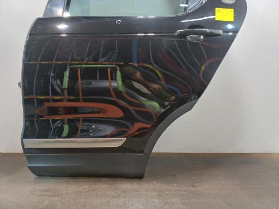 land rover Discovery 3.0 TDV6 HSE LUXURY Jun 2017 LEFT REAR DOOR 