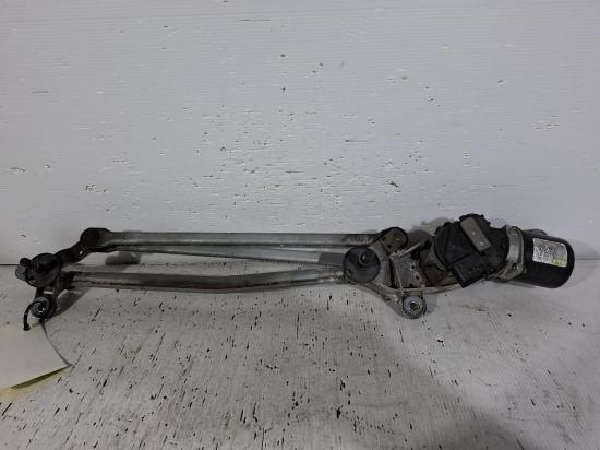 nissan Dualis J10 Aug 2012 WIPER MOTOR