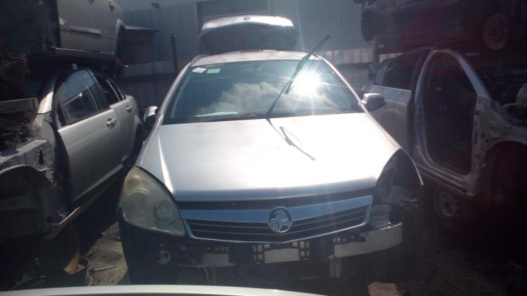 holden Astra CD May 2007 Parts & Wrecking
