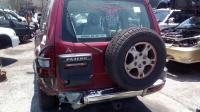 2001 Mitsubishi Pajero image 1
