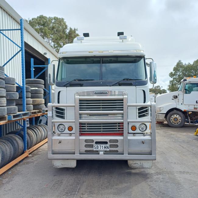 freightliner Argosy 2008 Parts & Wrecking