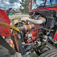 2016 Kenworth T359 image 1