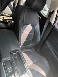 2018 Jaguar Xe image 1