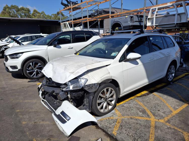 volkswagen Golf A7 Jun 2015 Parts & Wrecking