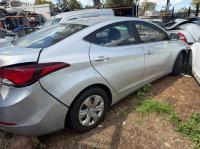 2015 Hyundai Elantra image 1