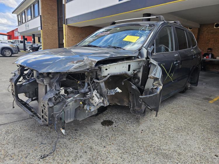 hyundai Santa Fe CM TRAIL Dec 2011 Parts & Wrecking