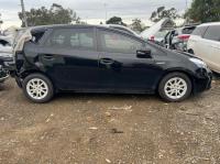 2013 Toyota Prius ZVW40 image 1