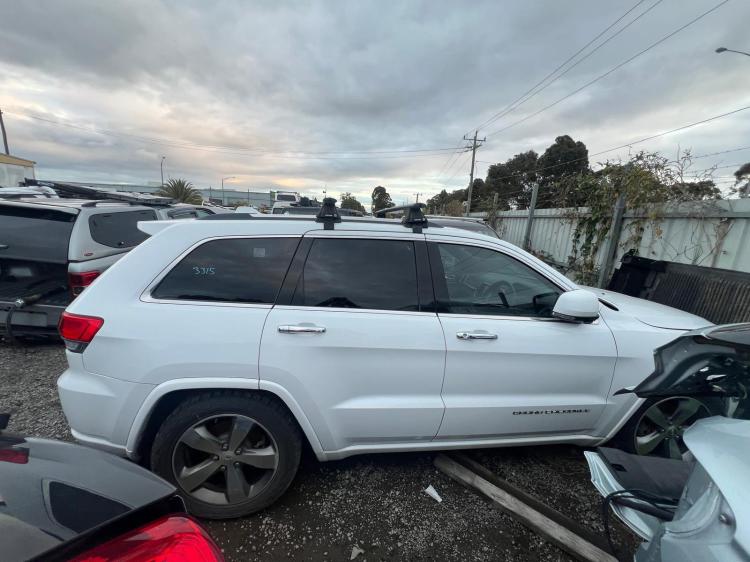 jeep Grand Cherokee WK Jan 2015 Parts & Wrecking
