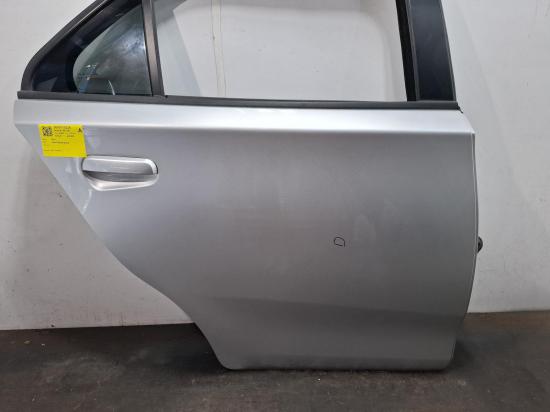mg 3 Dec 2020 RIGHT REAR DOOR