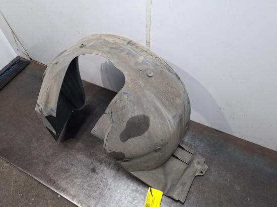 holden Commodore VE II Oct 2010 RIGHT GUARD LINER