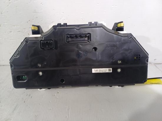 toyota Corolla ZRE172R Aug 2017 INSTRUMENT CLUSTER 