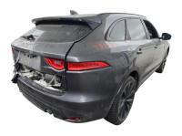 2017 Jaguar F Pace image 1