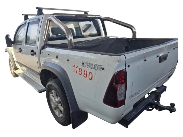 isuzu D Max RA SX May 2012 Parts & Wrecking
