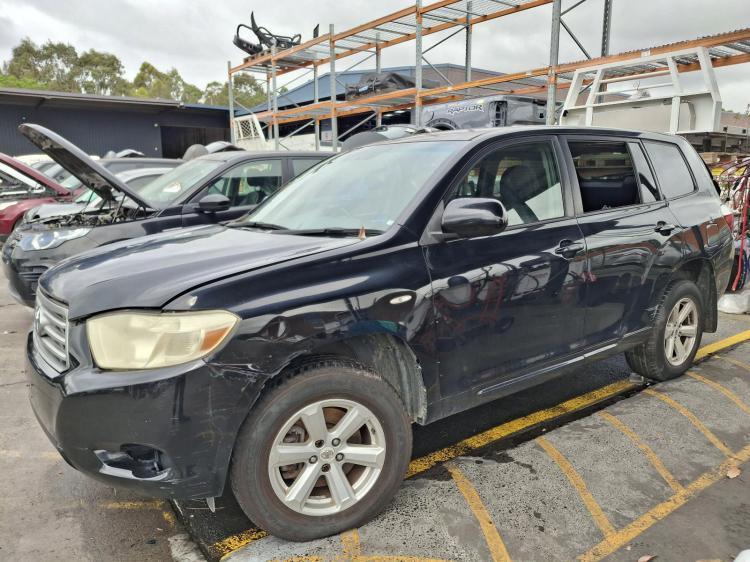 toyota Kluger GSU40R Jul 2008 Parts & Wrecking