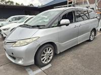 2010 Toyota Estima image 1