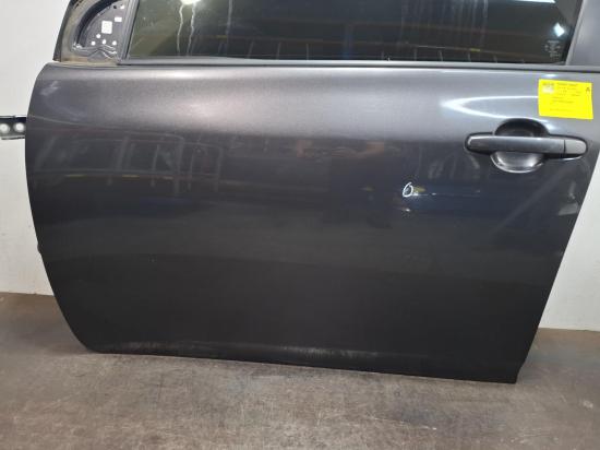 toyota Corolla ZRE152R Sep 2007 LEFT FRONT DOOR 