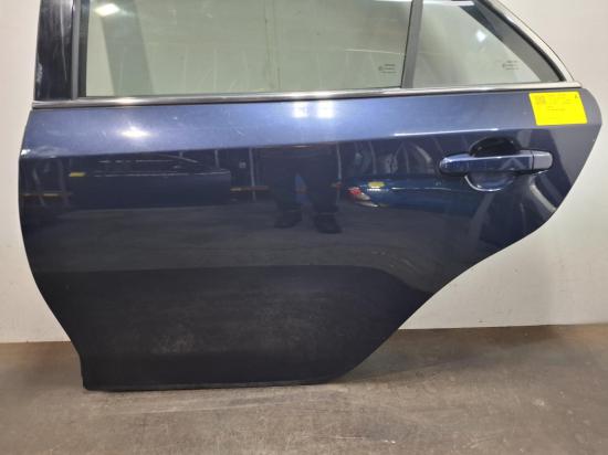 toyota Aurion 2016 LEFT REAR DOOR 