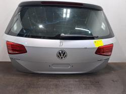 Volkswagen Passat B8 image 1