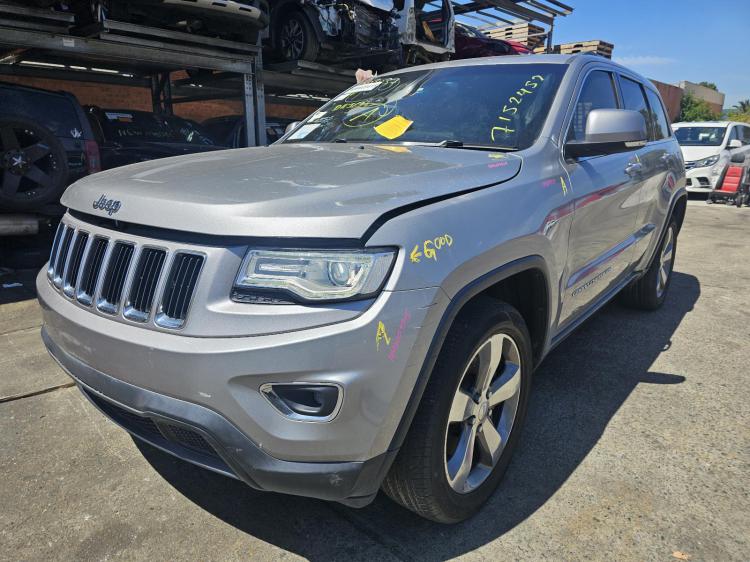 jeep Grand Cherokee LAREDO 4X2 Oct 2014 Parts & Wrecking