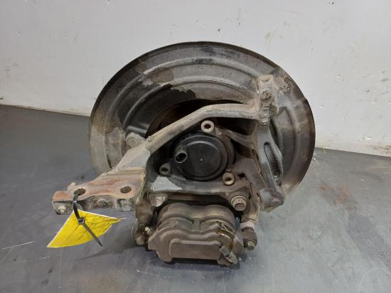 holden Commodore VE Nov 2012 LEFT FRONT HUB ASSEMBLY