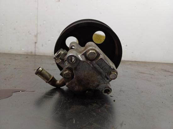 holden Commodore VE Nov 2012 STEERING PUMP