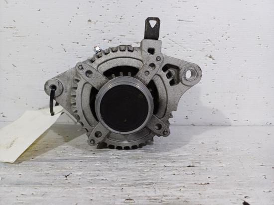 holden Commodore VE Nov 2012 ALTERNATOR