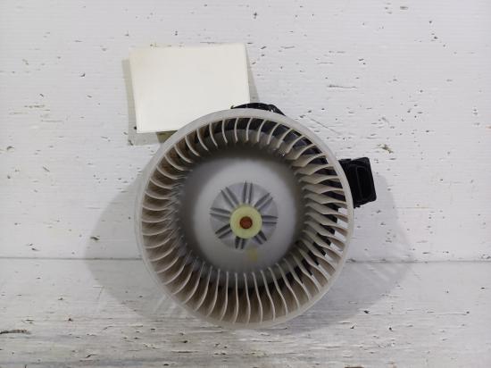 toyota Corolla ZRE152R Sep 2007 HEATER FAN MOTOR