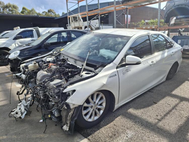toyota Camry AVV50R Aug 2016 Parts & Wrecking