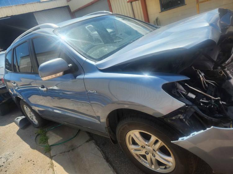 hyundai Santa Fe SANTA FE 2010 Parts & Wrecking