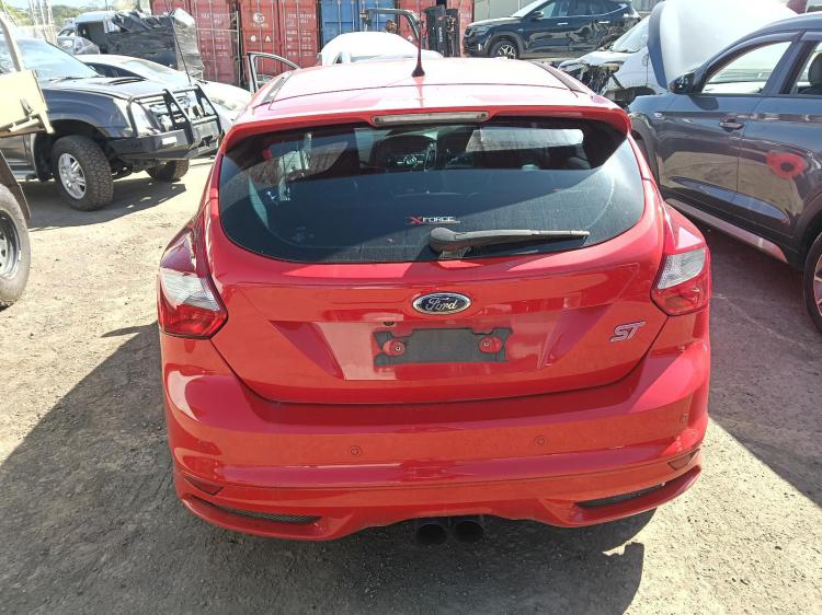 ford Focus LW 2013 Parts & Wrecking
