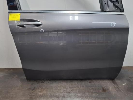 mercedes benz B Class W246 Sep 2017 RIGHT FRONT DOOR
