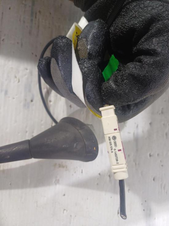 volkswagen Polo 6R Mar 2011 ANTENNA