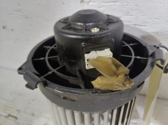 nissan Micra K13 Sep 2012 HEATER FAN MOTOR