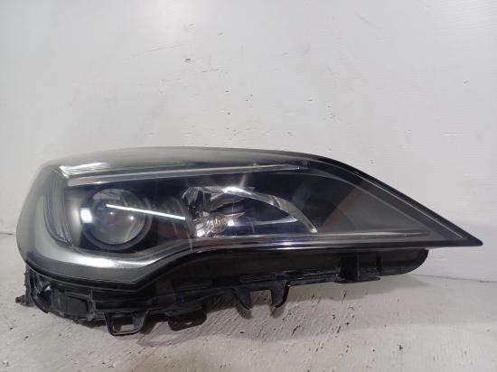 holden Astra 2017 RIGHT HEADLAMP