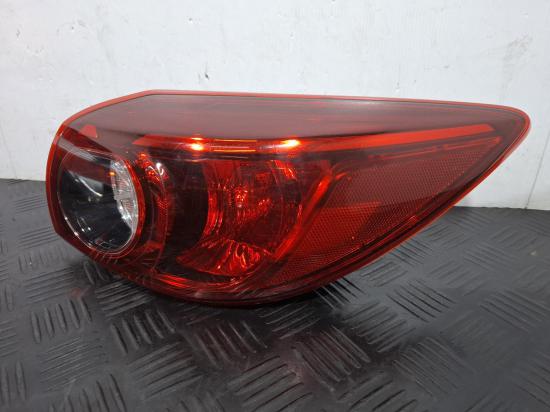 mazda 3 BN Apr 2017 RIGHT TAILLLIGHT 