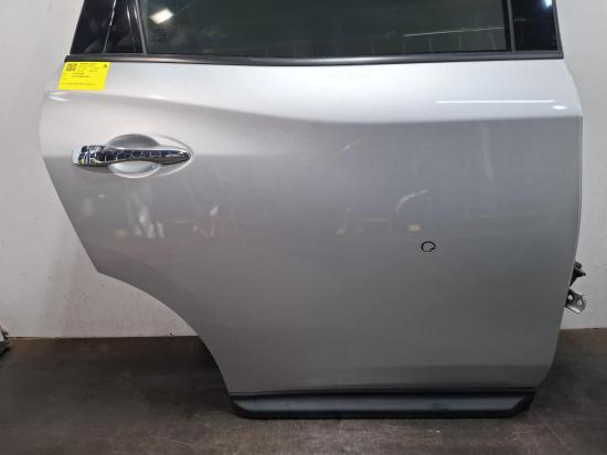 nissan Pathfinder R52 May 2016 RIGHT REAR DOOR 