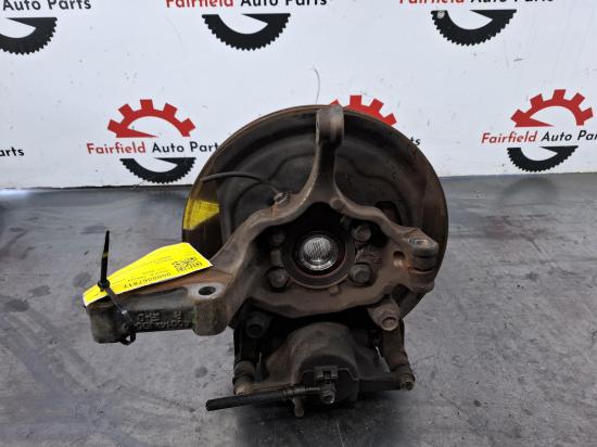 nissan Dualis Jul 2010 RIGHT FRONT HUB ASSEMBLY 