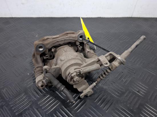 mazda 3 BN Apr 2017 CALIPER 