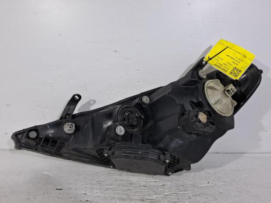 toyota Estima Oct 2003 RIGHT HEADLAMP 