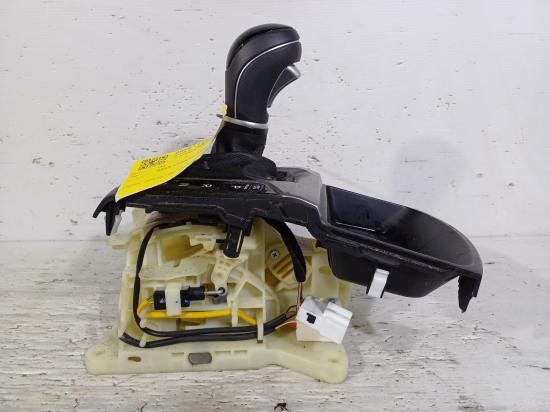 hyundai I30 GD Sep 2015 GEAR STICK/SHIFTER 