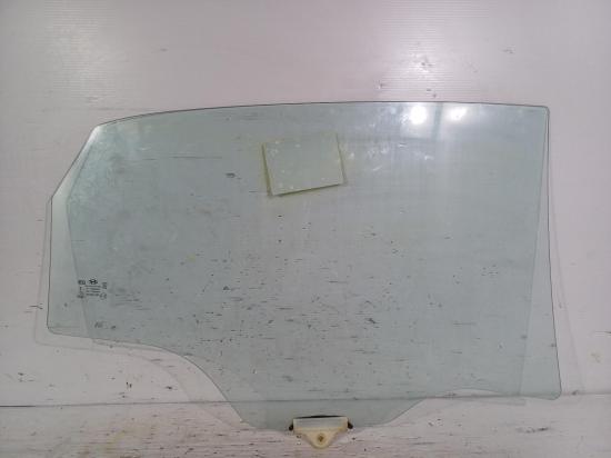 hyundai I30 GD Sep 2015 LEFT REAR DOOR WINDOW 