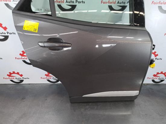 peugeot 2008 2021 RIGHT REAR DOOR 